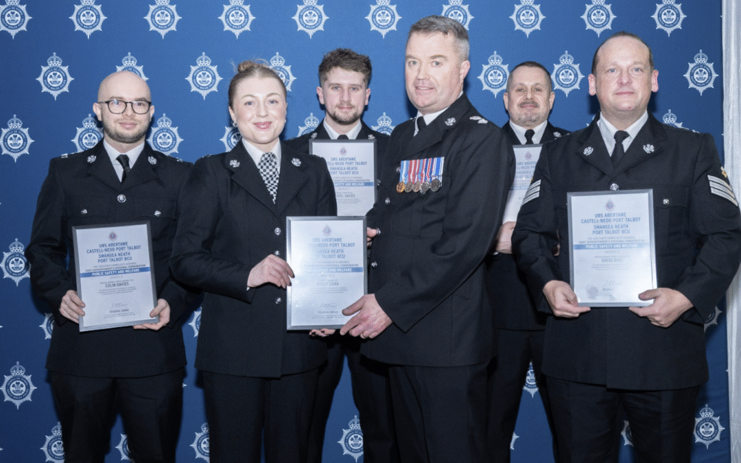 Officers’ bravery recognised after courageous beach rescue